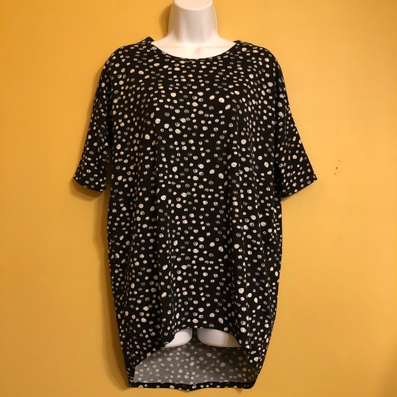 LuLaRoe Tops - LuLaRoe Top B24